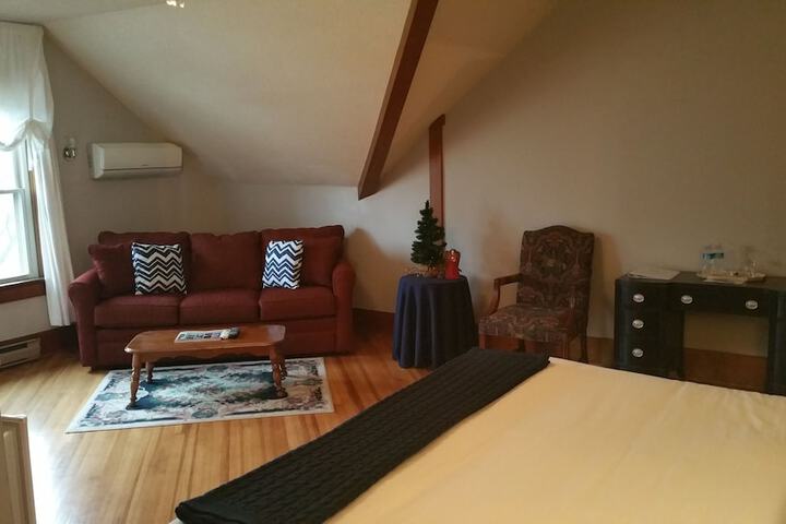 Room 15 of 66