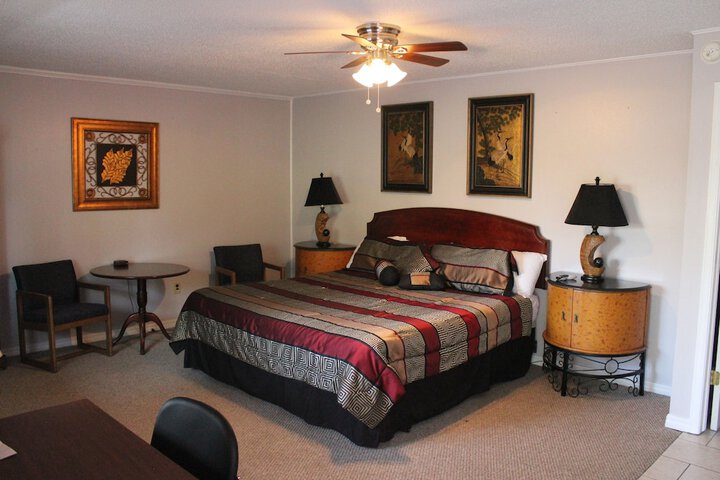 Room 118 of 219