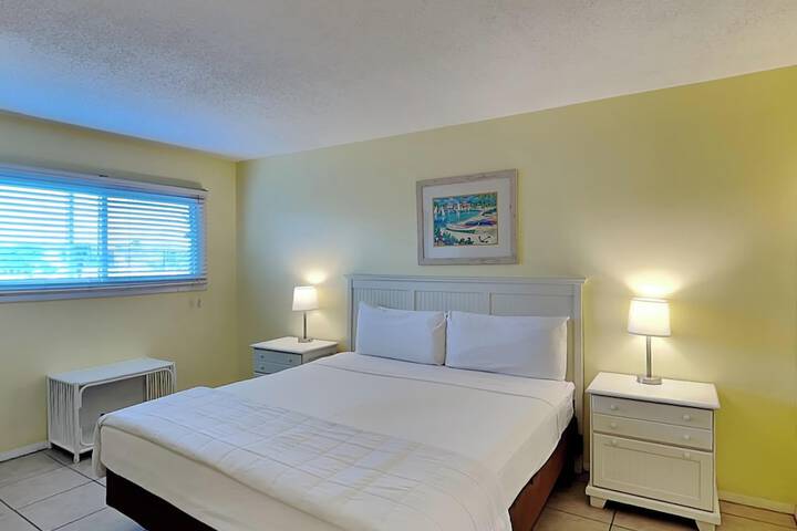 Room 16 of 39