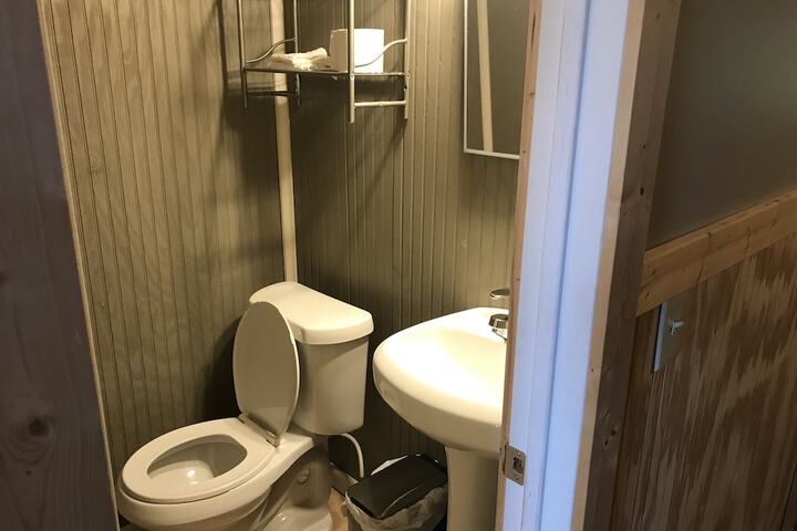 Room 20 of 29