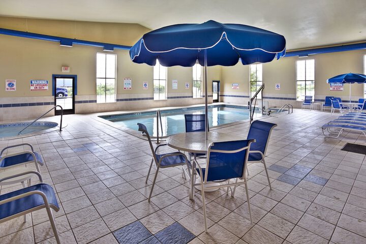 Pool 7 of 65