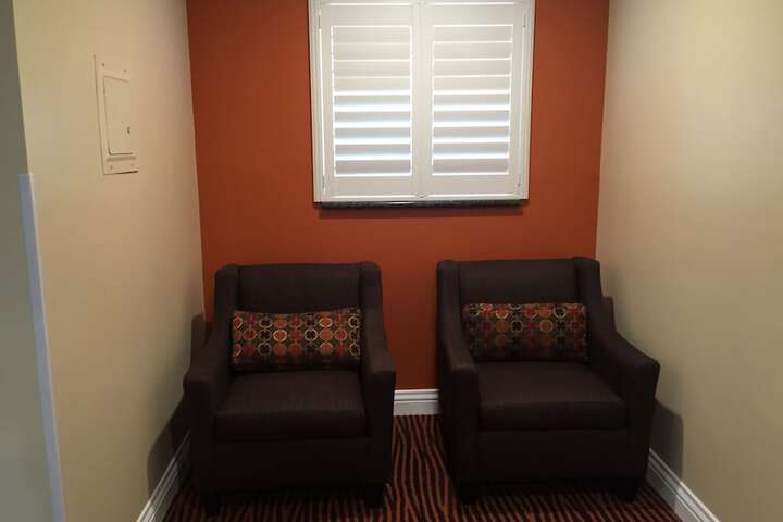 Room 18 of 23