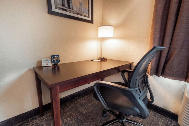 Cobblestone Inn & Suites – Big Lake