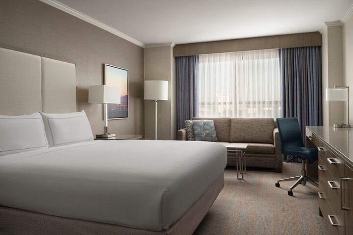 DoubleTree by Hilton Irvine - Spectrum