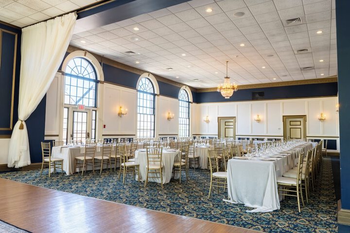 Inn on Broadway
