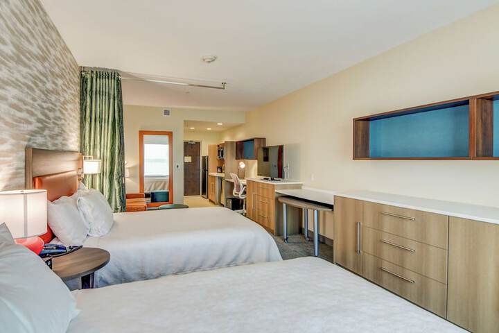 Room 28 of 41