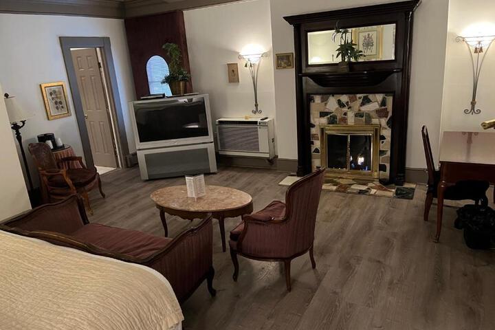 Marios International Spa Hotel & Restaurant