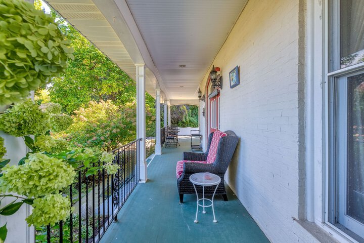Terrace/Patio 64 of 65