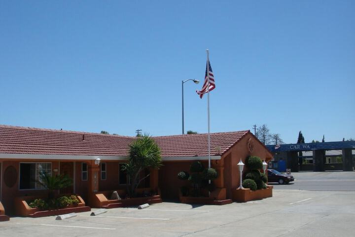 Hotel 3 of 47