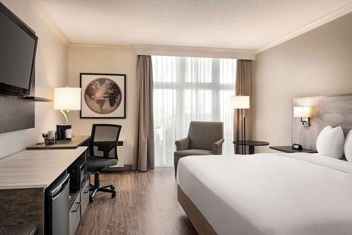 Room 21 of 54