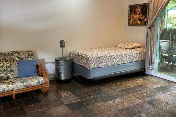 Banyan Tree B & B Retreat