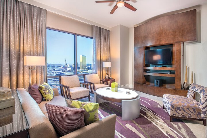 Room 42 of 57