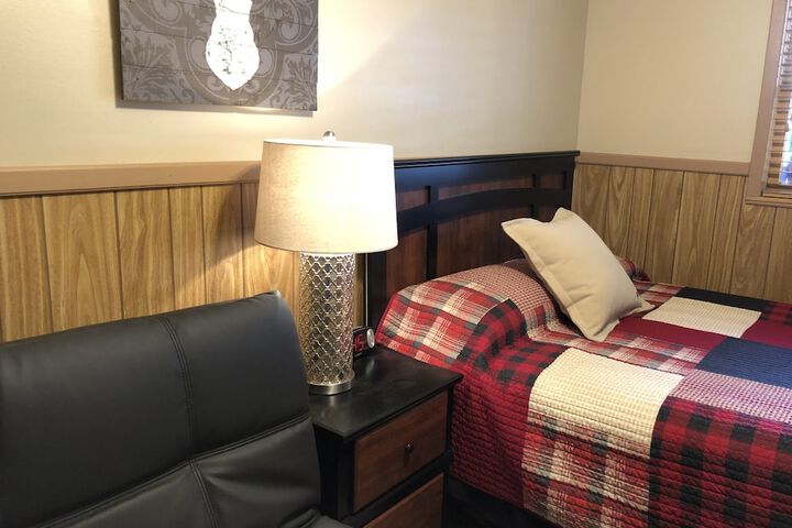 Room 187 of 259