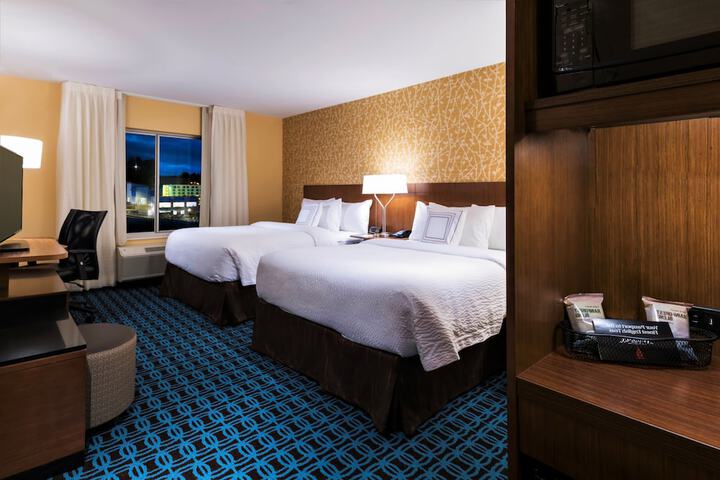 Fairfield Inn & Suites Boston Marlborough / Apex Center