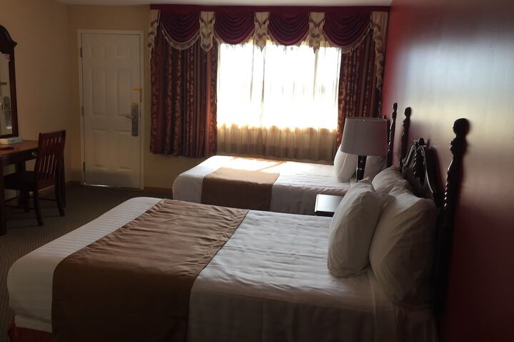 Room 22 of 34