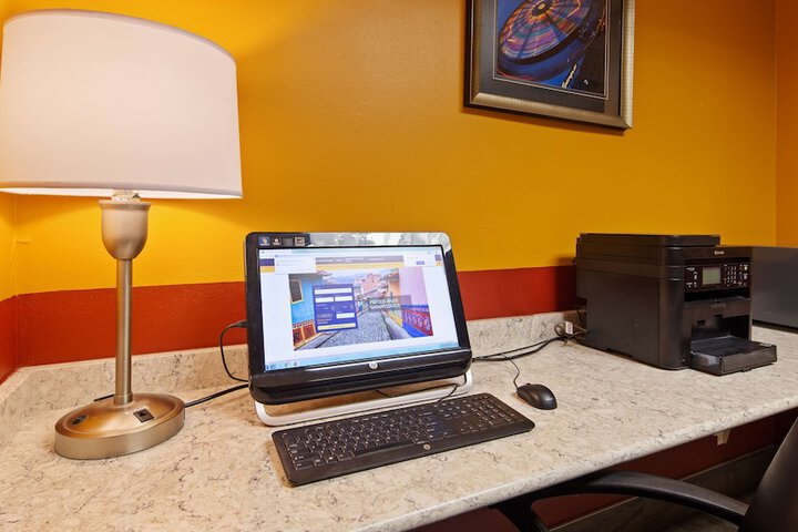 Best Western The Inn at the Fairgrounds