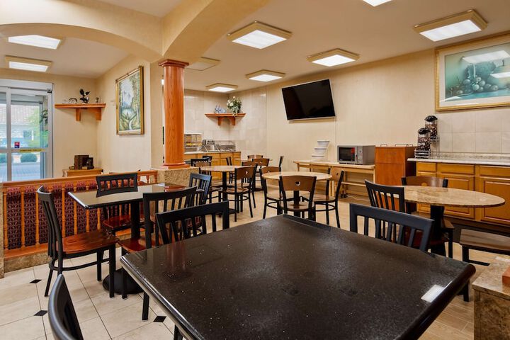 SureStay Plus Hotel by Best Western Mesquite