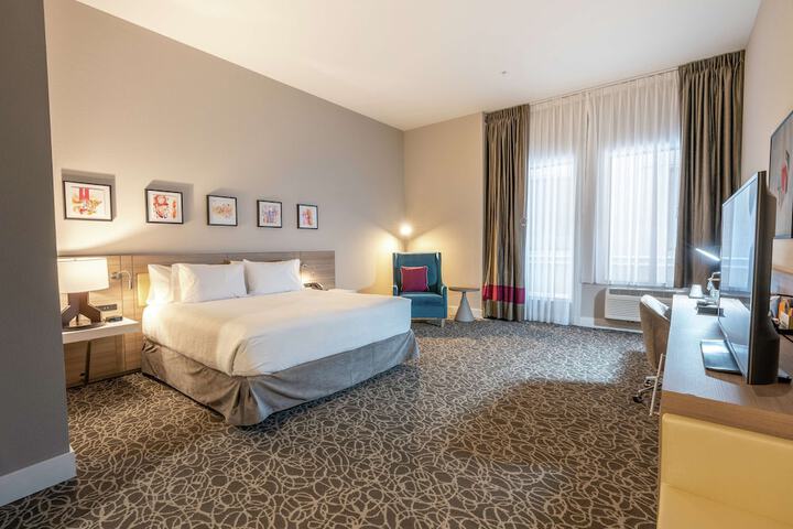 Hilton Garden Inn Wichita Downtown