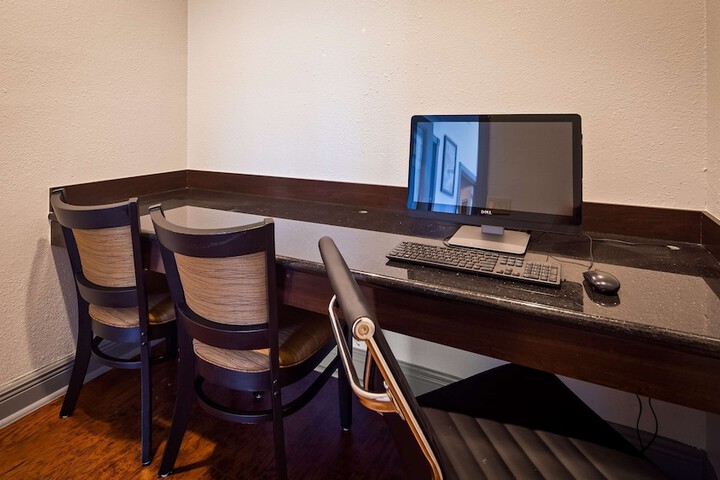 SureStay Plus Hotel by Best Western Hammond