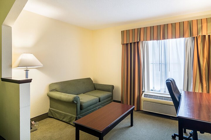 Room 21 of 42