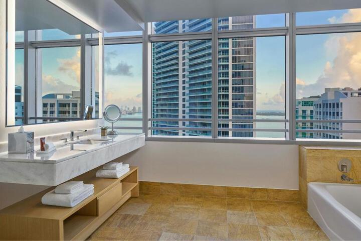 Brickell Arch a Luxury Collection Hotel Miami
