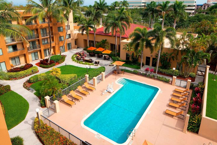 Sonesta Select Boca Raton Town Center