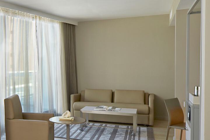 AC Hotel by Marriott Miami Beach
