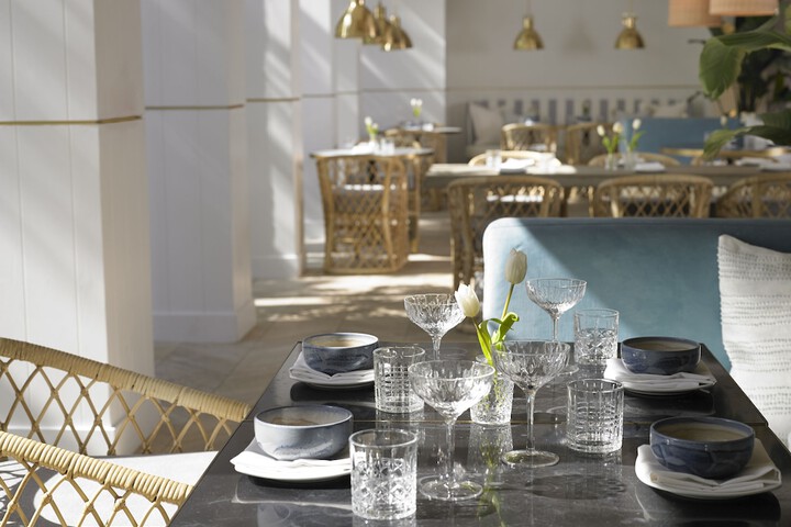 Dining 45 of 63