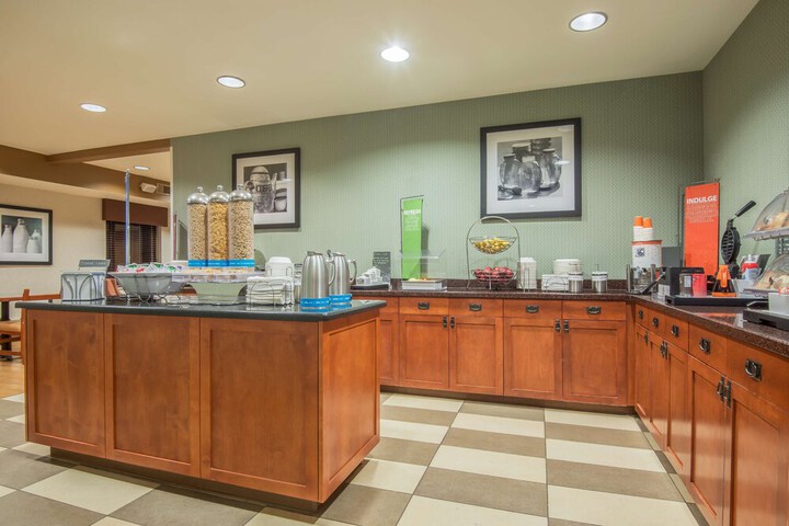 Hampton Inn & Suites Los Alamos White Rock