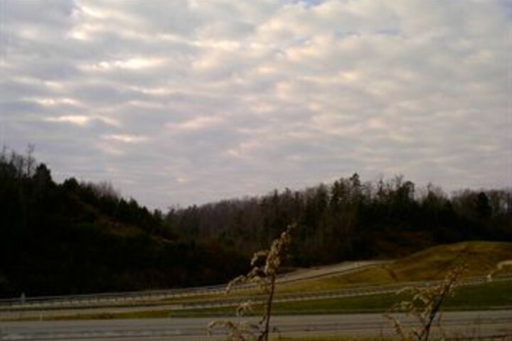 Campton Parkway Inn
