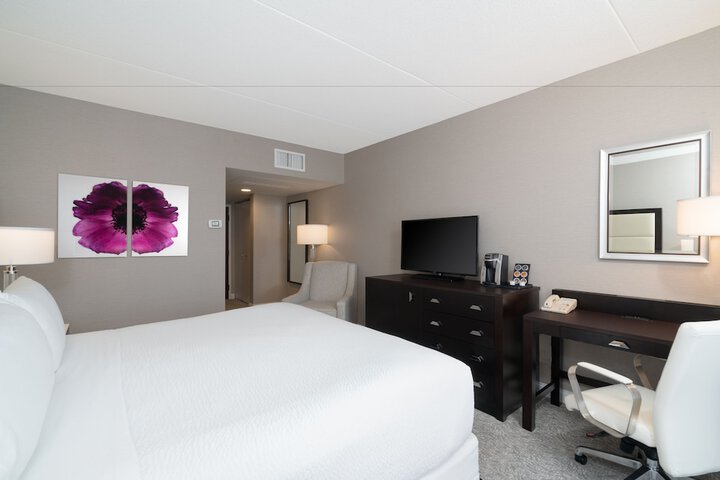 Room 19 of 68