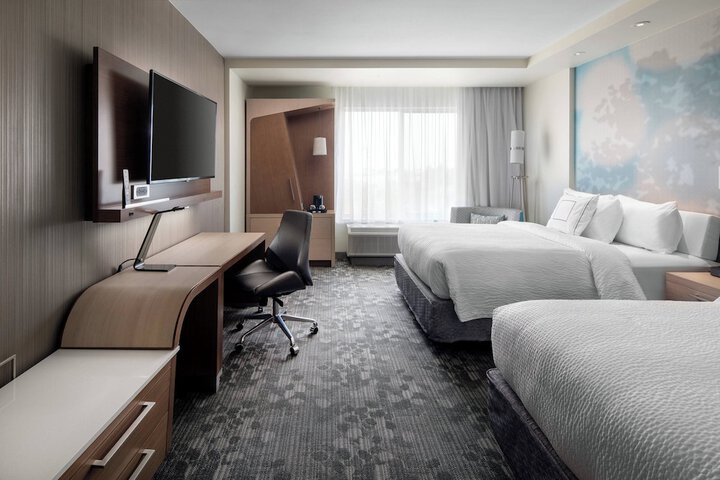Courtyard by Marriott Pullman