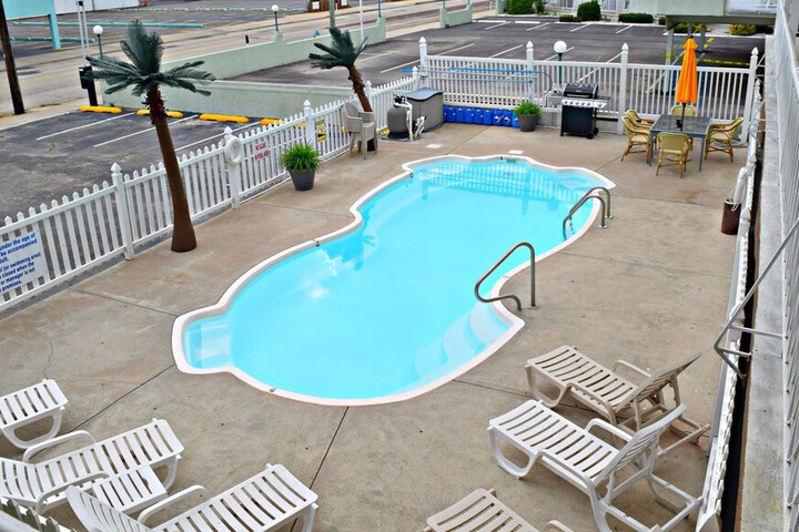 Paradise Inn