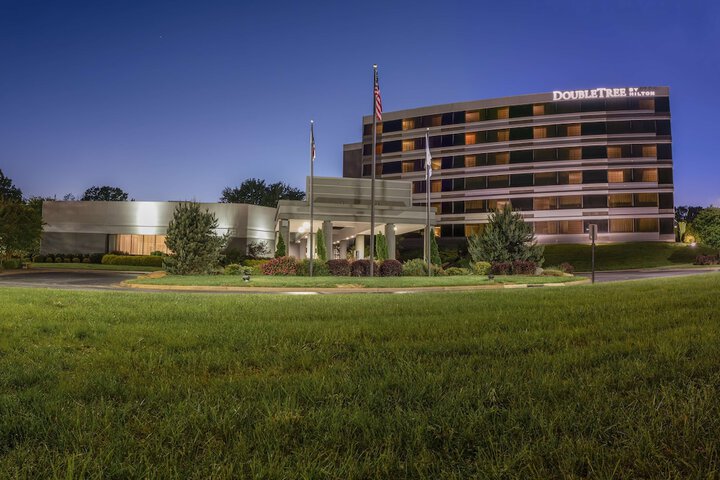 DoubleTree by Hilton Winston Salem - University
