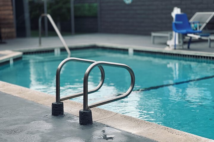 Pool 2 of 27