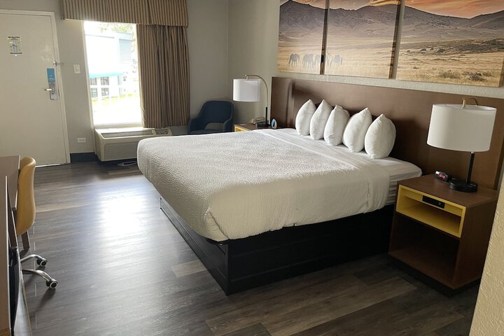 Days Inn by Wyndham Port Charlotte / Punta Gorda