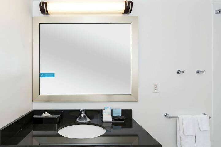 Room 19 of 60