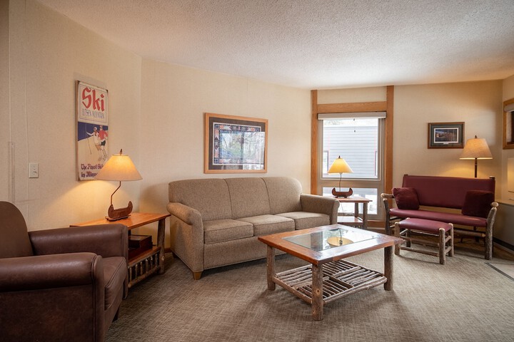 Room 53 of 127