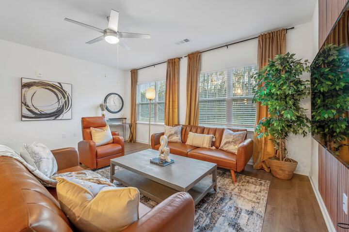 Luxurious Apartments - Pool Gym Bikes
