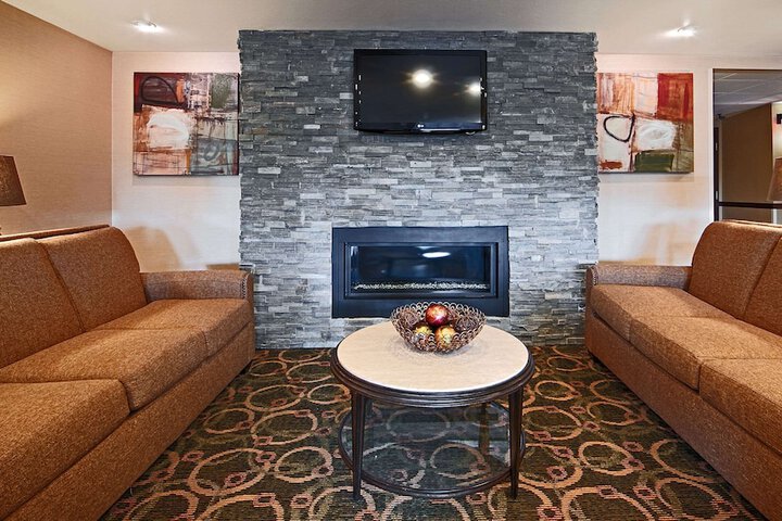 Hotel Interior 6 of 17