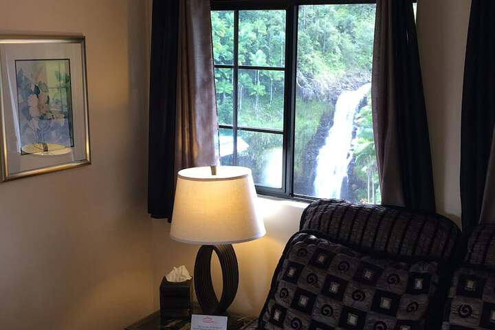 The Inn at Kulaniapia Falls