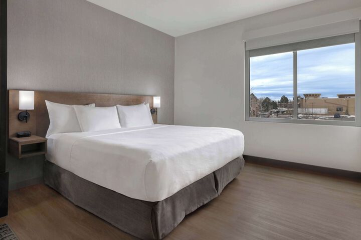 Room 47 of 68