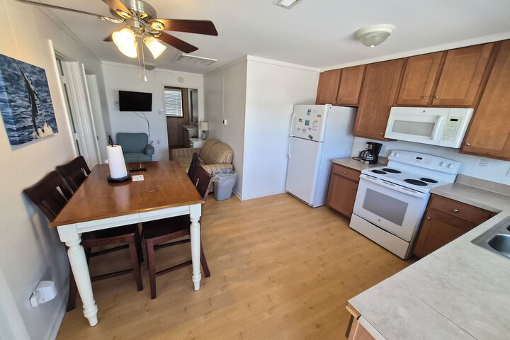 SandSpur Ocean Cottages