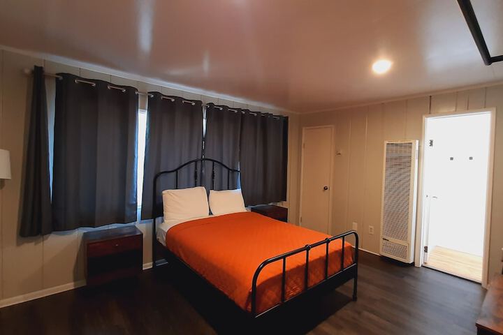 Room 54 of 88