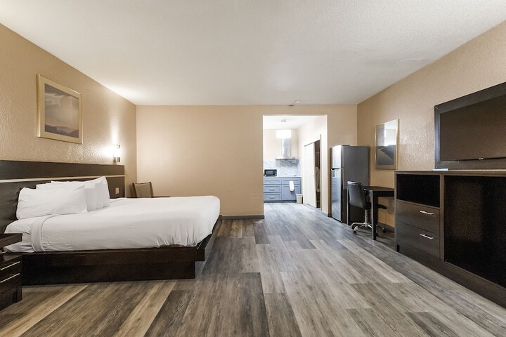 Room 21 of 64