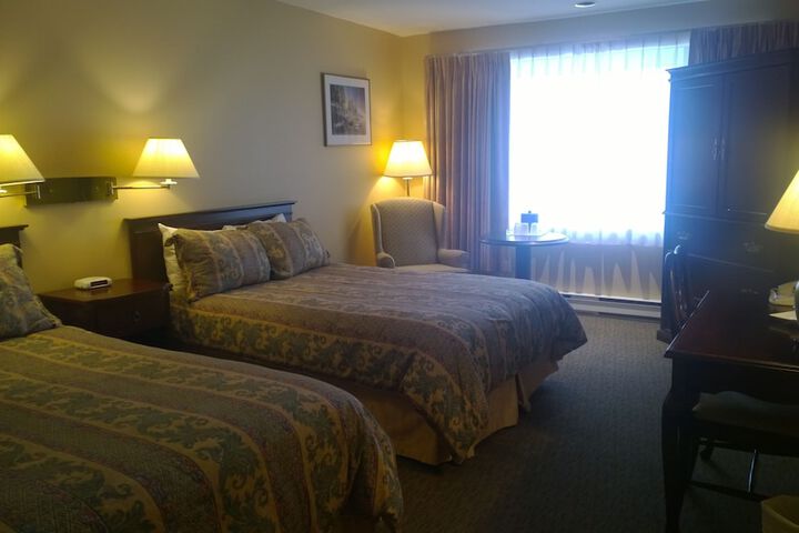 Pacific Inn
