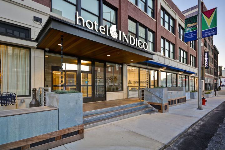Hotel 5 of 69