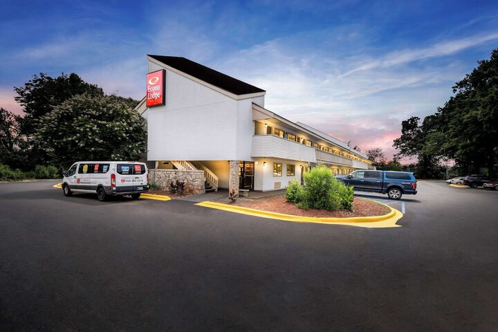 Hotel 4 of 41