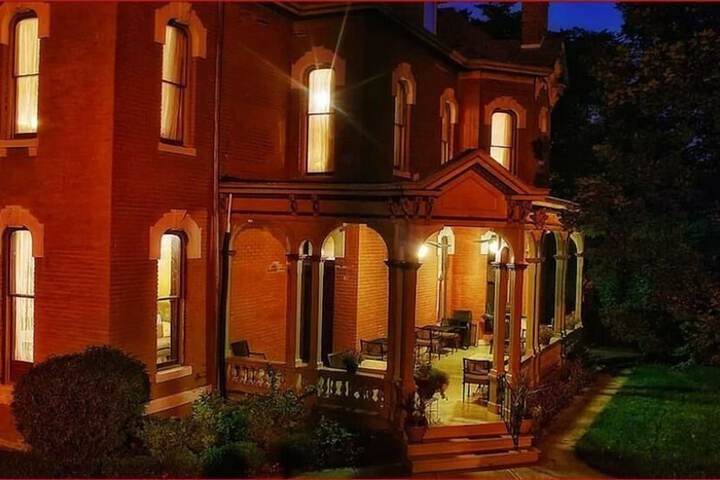 Whiskey Mansion