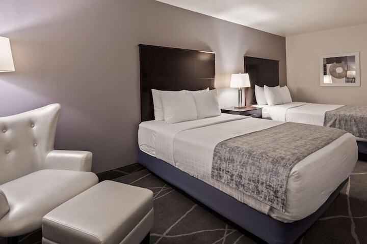 Room 15 of 27